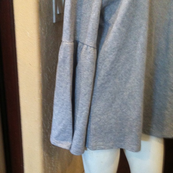 Glamorous Curve sweatshirt top - Picture 2 of 4